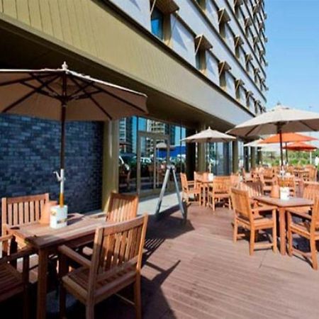 Premier Inn London Woolwich Exterior foto